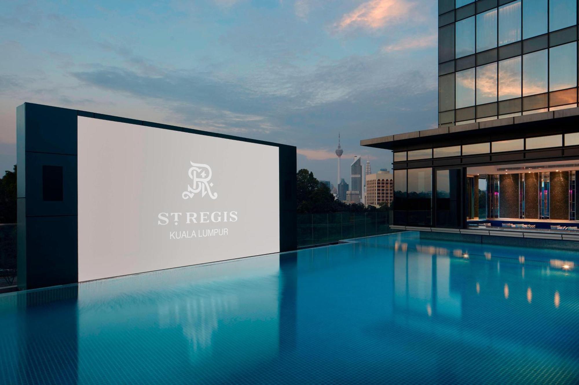 Отель The St. Regis Куала-Лумпур Экстерьер фото