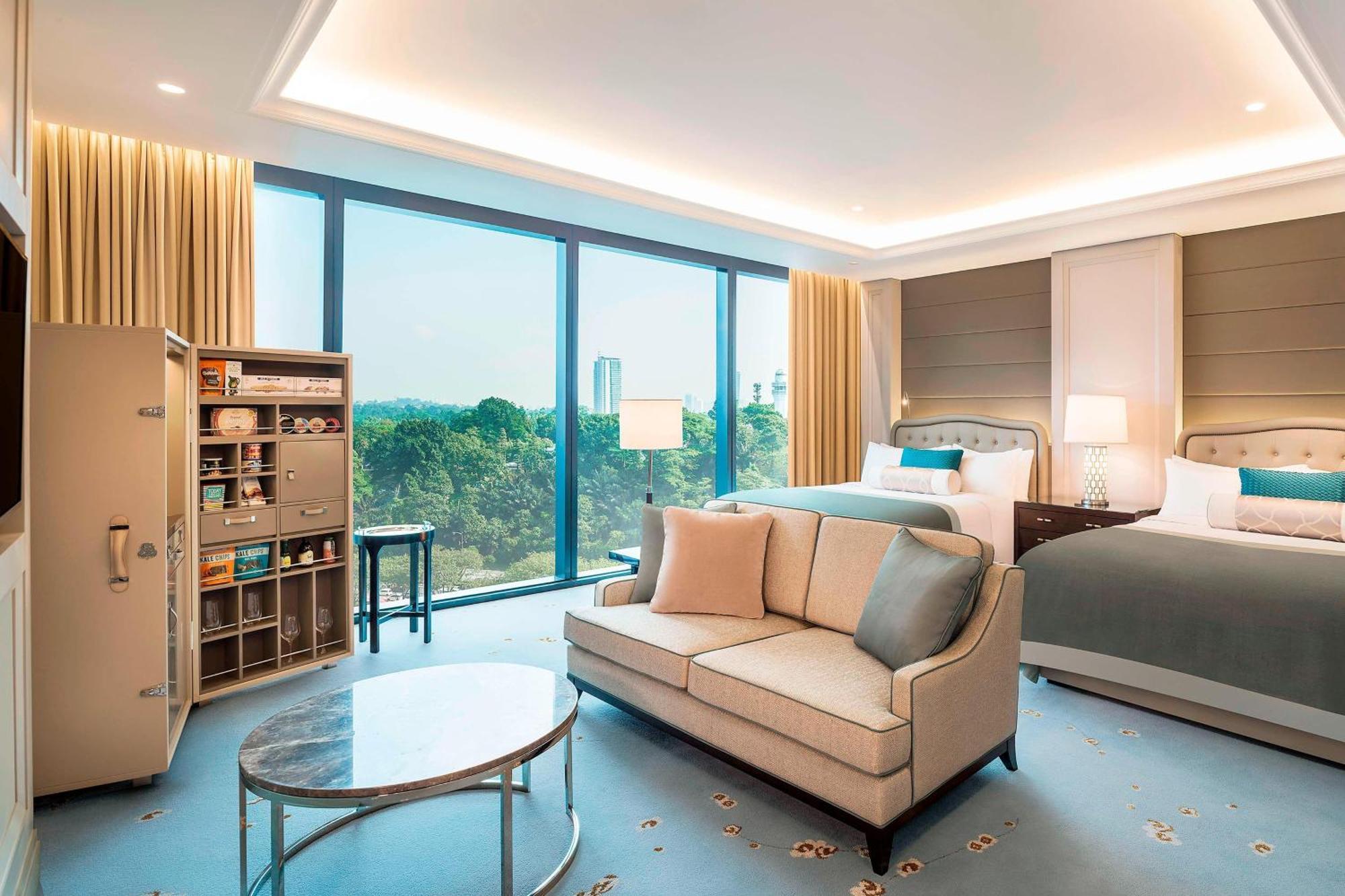 Отель The St. Regis Куала-Лумпур Экстерьер фото